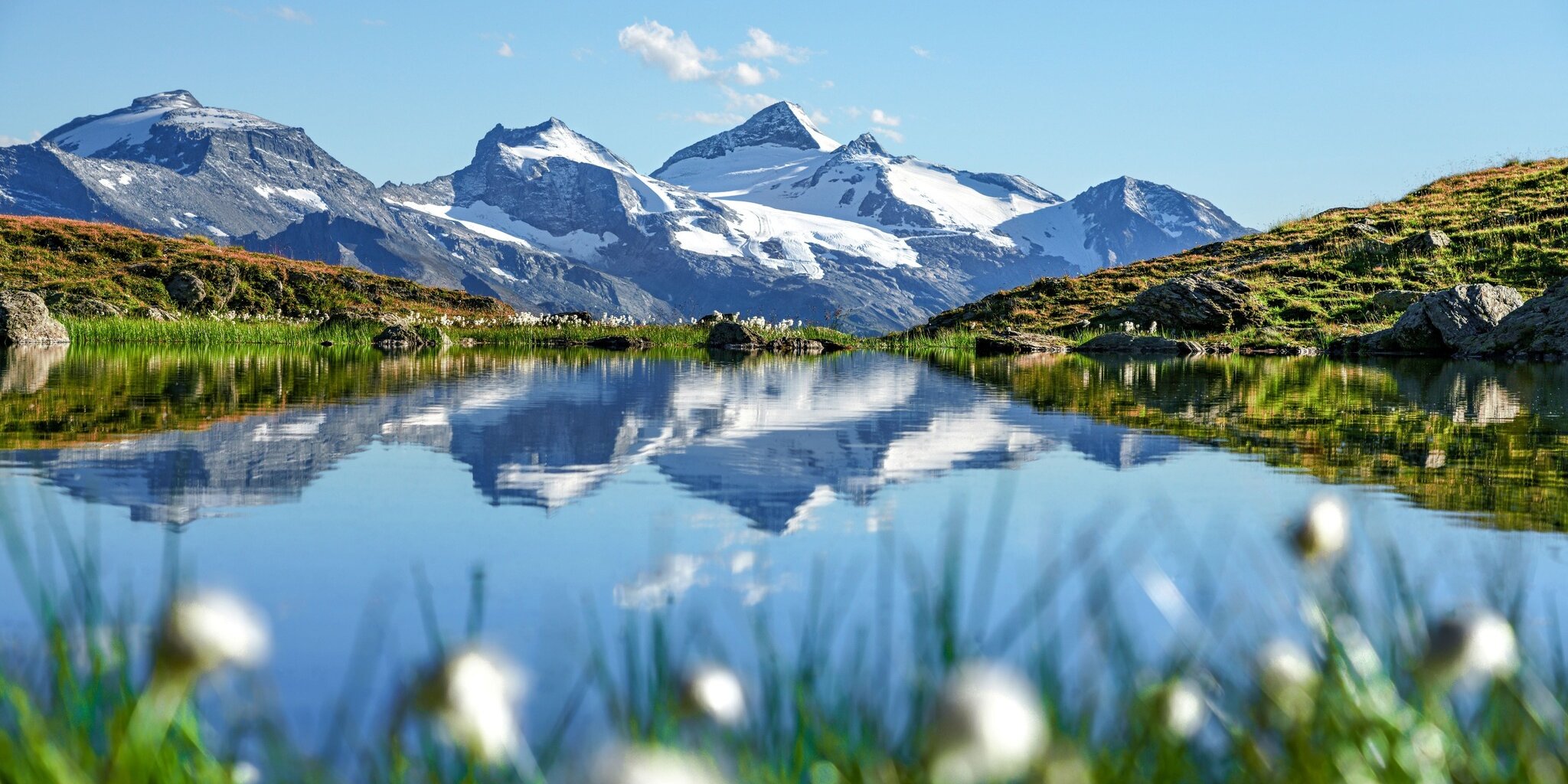 Háttérben a Hintertux-gleccser (Kép: Thomas Pfister / Hintertuxer Gletscher)