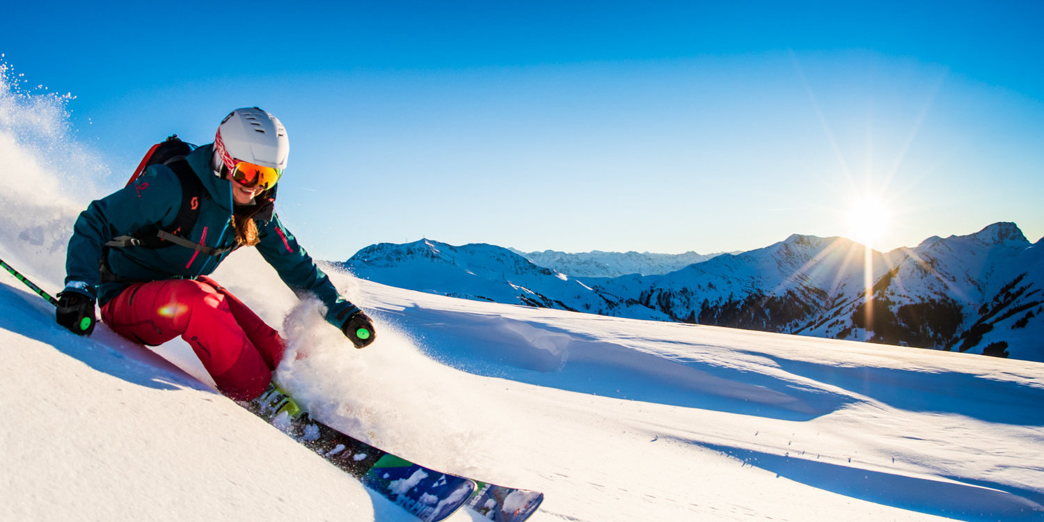 A vendégek leginkább a jól kezelt és széles pályák miatt szeretik.