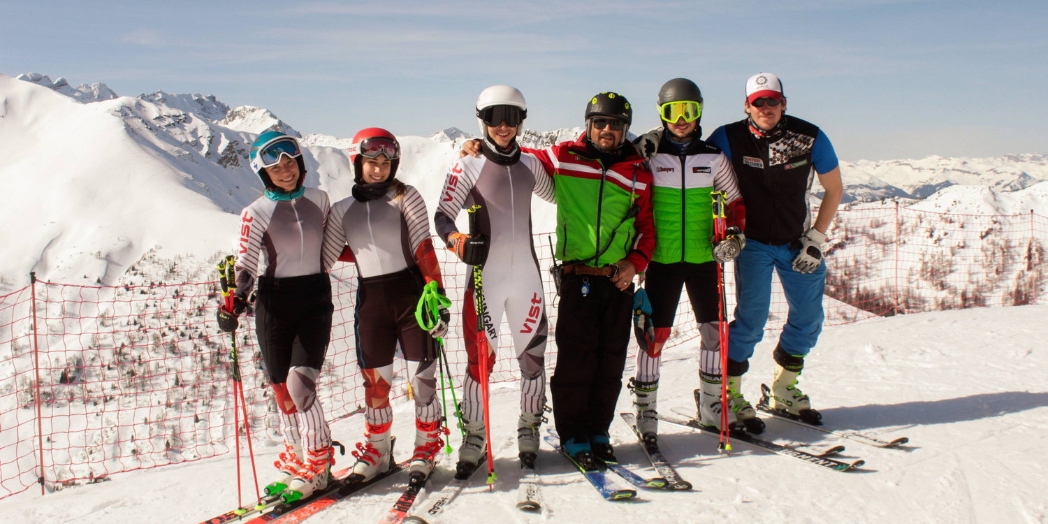 A válogatott (Kép: Magyar Sí Szövetség)