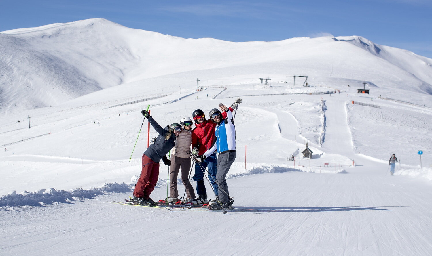 Hóbiztos pályák (Kép: Lachtal / Ikarus)