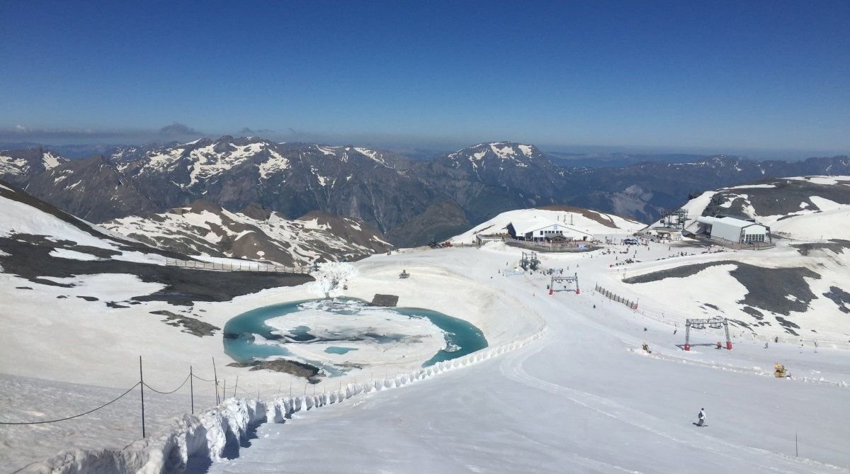 Amikor még létezett a tó. Lenti képeken a mostani állapot