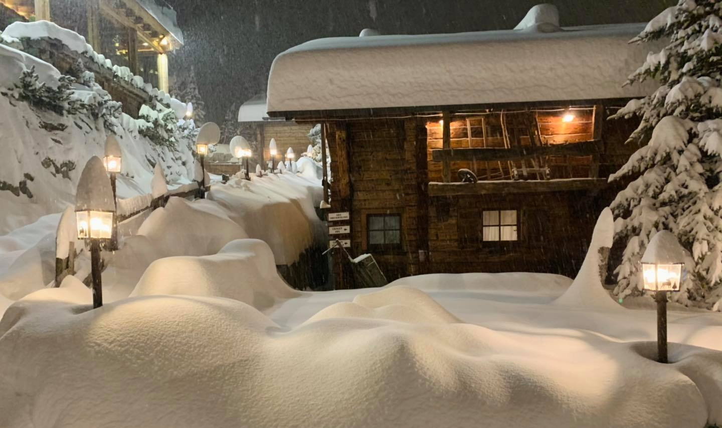 Kép: Park Chalet Village üdülőszálló 1800 méteren