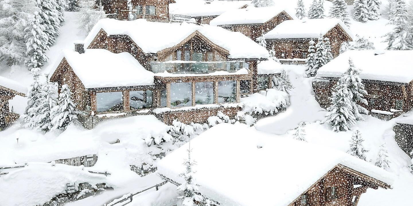 Az olasz Livigno téli csodavilággá változott (Kép: Park Chalet Village)