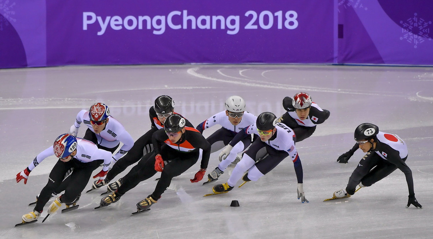 A magyar férfi gyorskorcsolyaváltó a döntőbe jutott. MTI Fotó: Czeglédi Zsolt