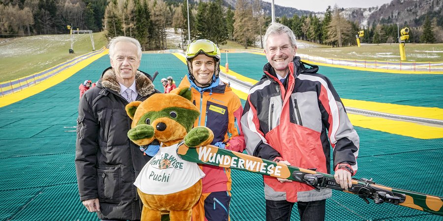 Téli-nyári borítású sípálya épült