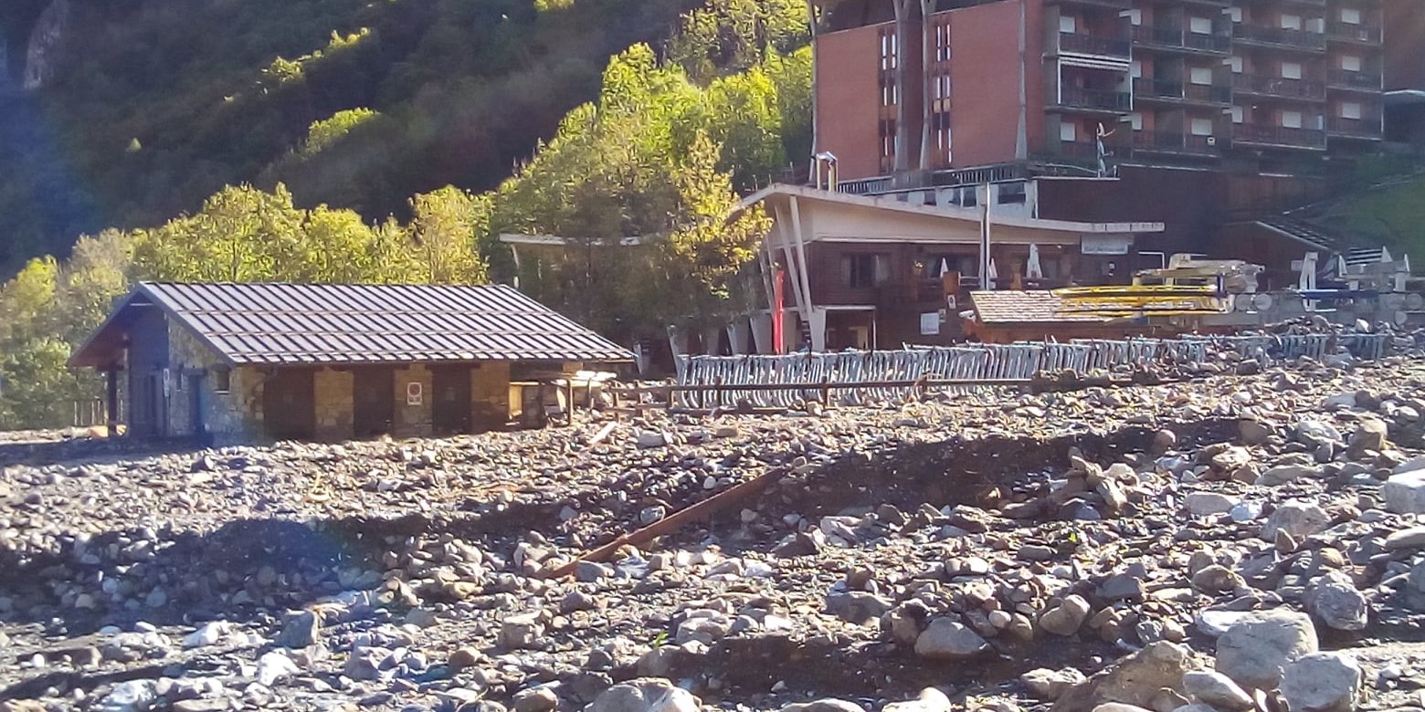 Kőtenger a völgyállomás helyén