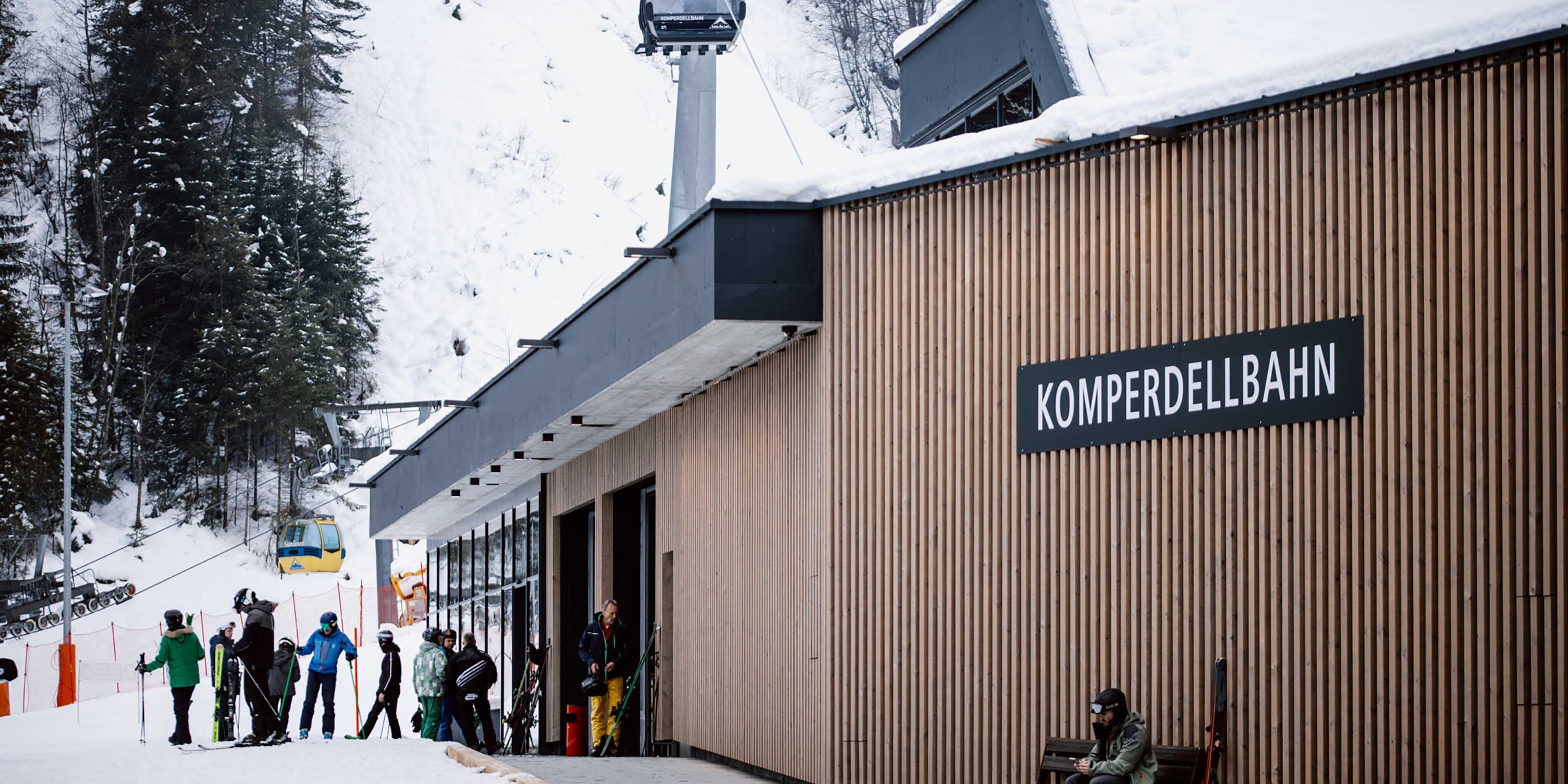 A megújult völgyállomás