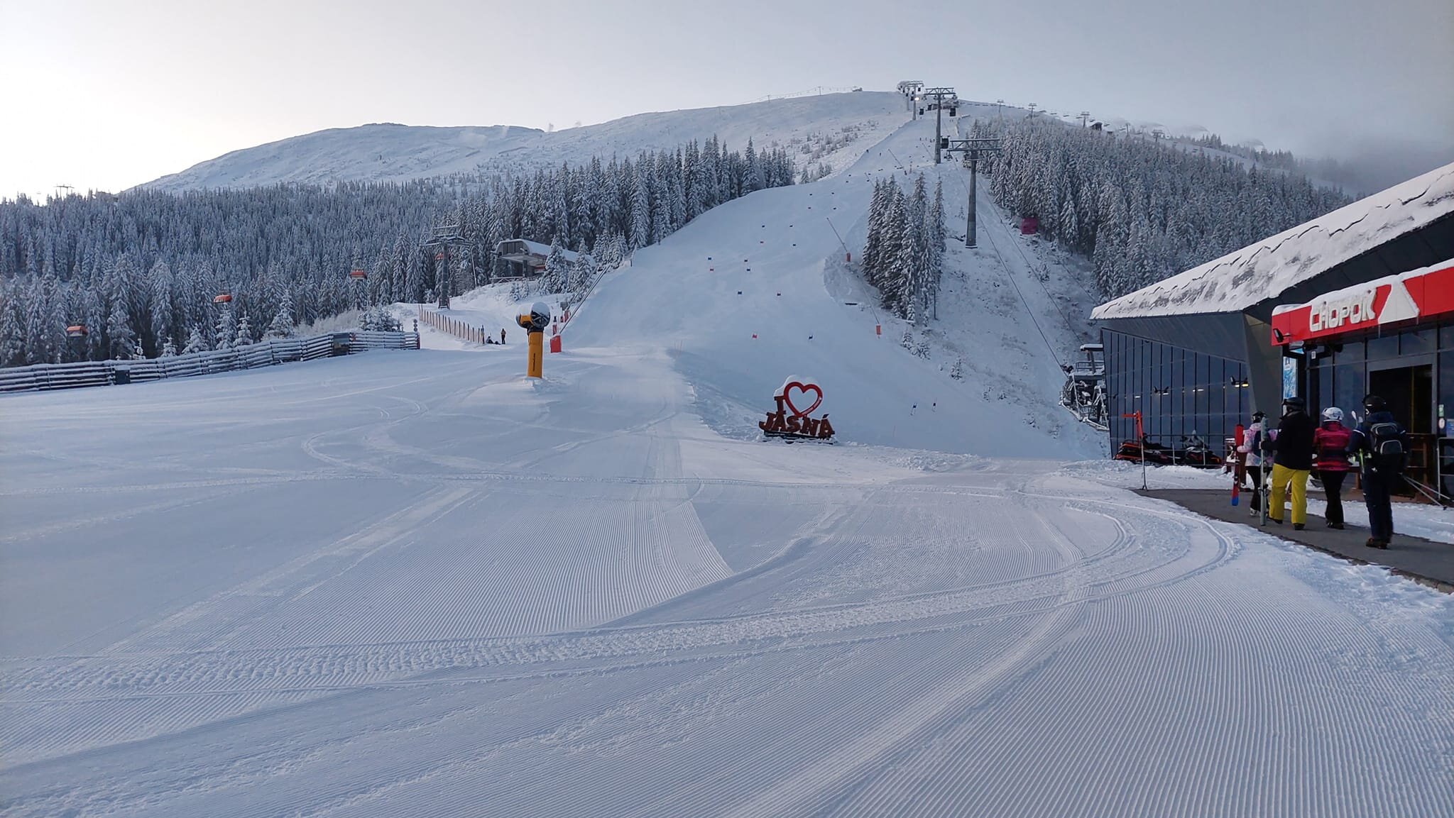 Jasná-Chopok: felfrissültek a fenti pályák