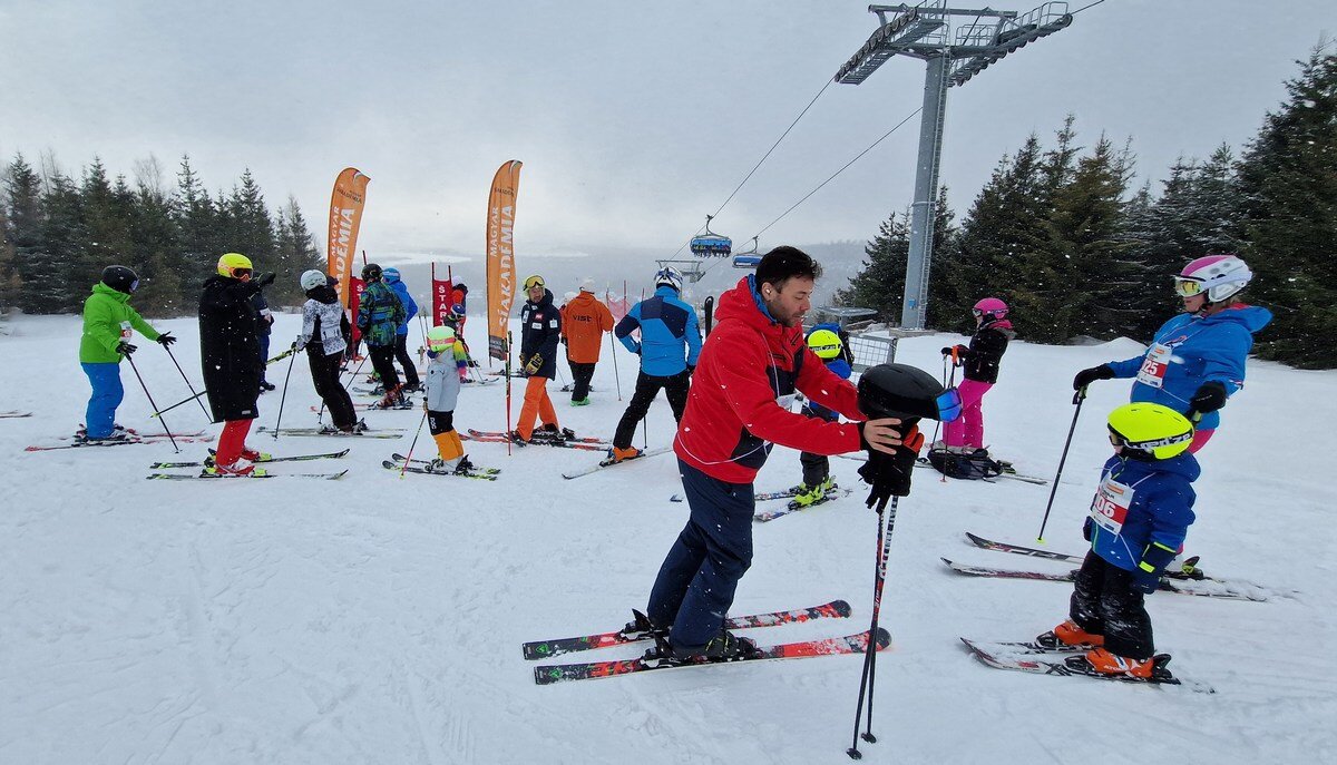 Versenyzők a rajt előtt
