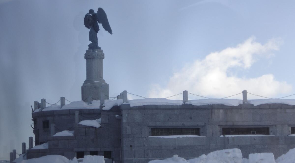 Tonale, első világháborús emlékmű | Kép: TZoli