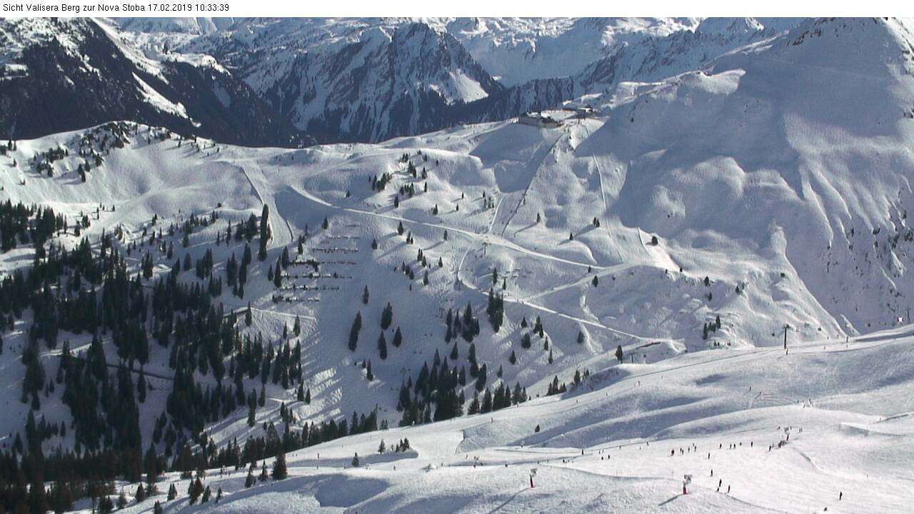 Csodás idő. Montafon. Valisera Berg webkamera (2100 m)